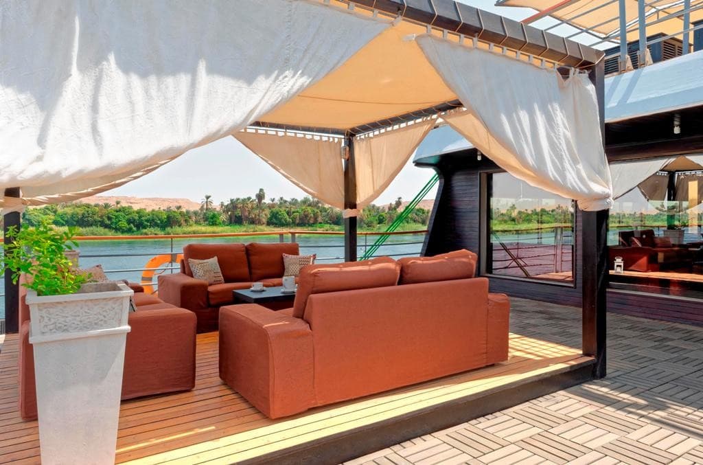 MS Nile Premium, photo 3