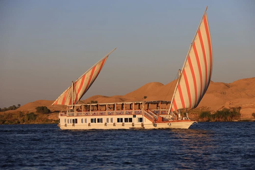 Noor El Din, photo 2