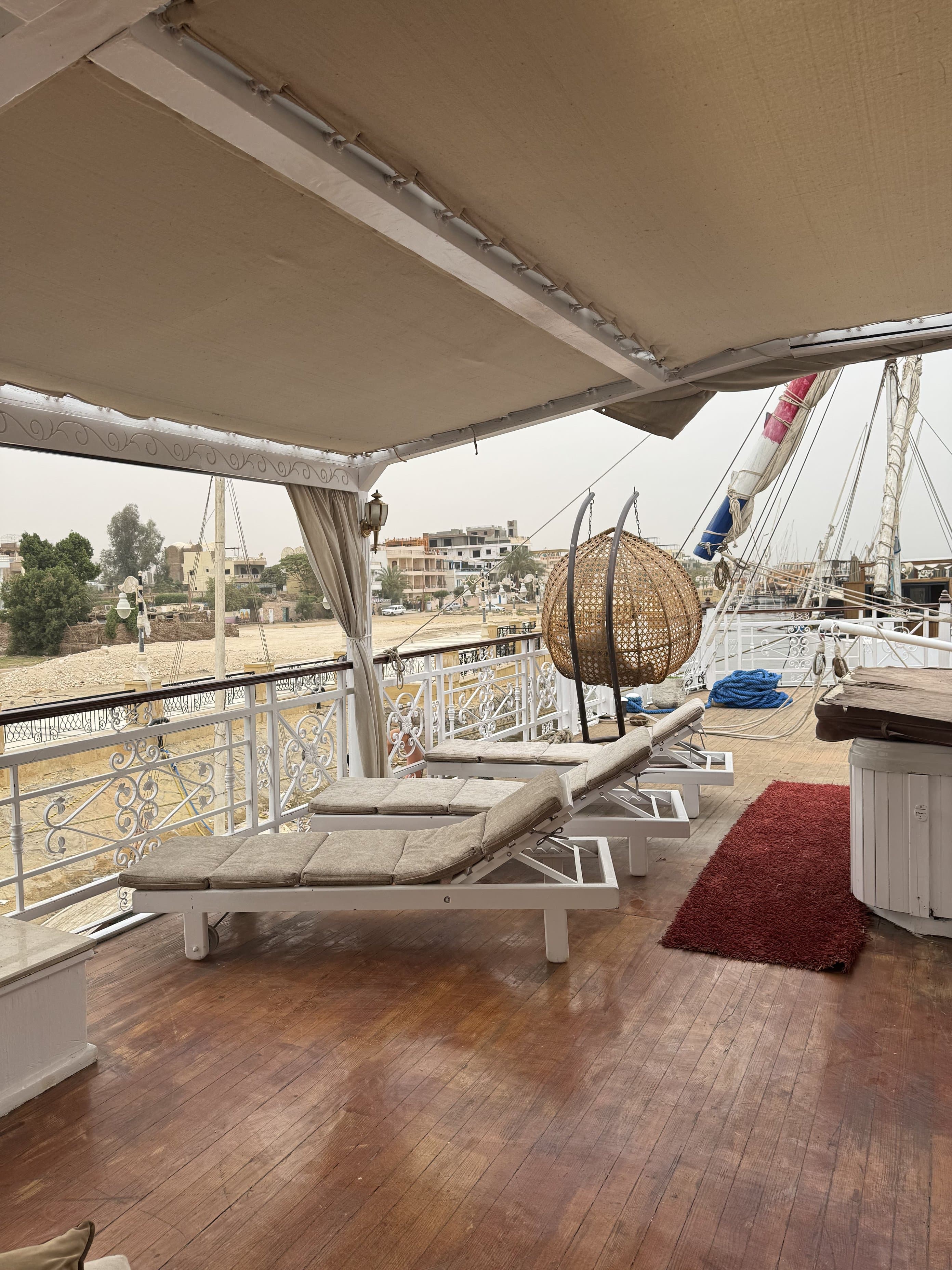 Qamar, photo 3
