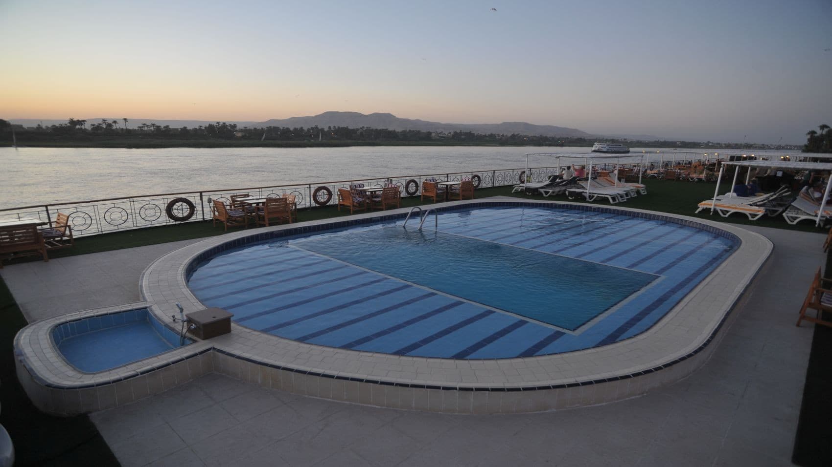 Royal Esadora, photo 2