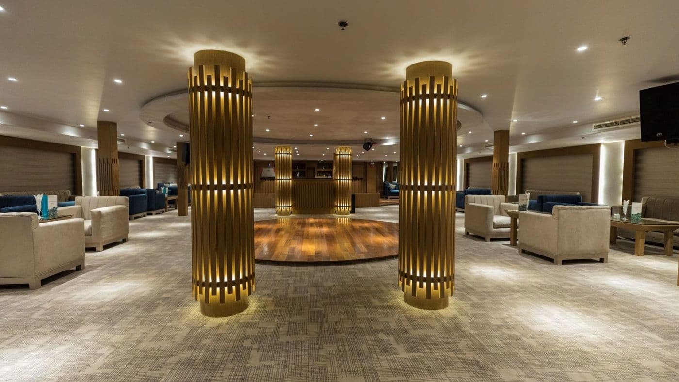 Sunrise Semiramis III, photo 5